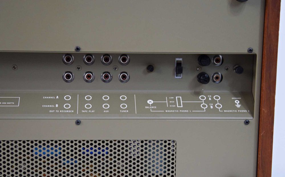 Amplificator James B. Lansing JBL SA600 Solid State Amplifier