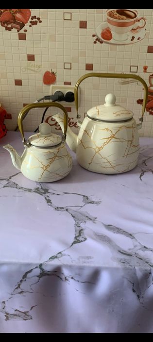 Набор чайников 2 шт