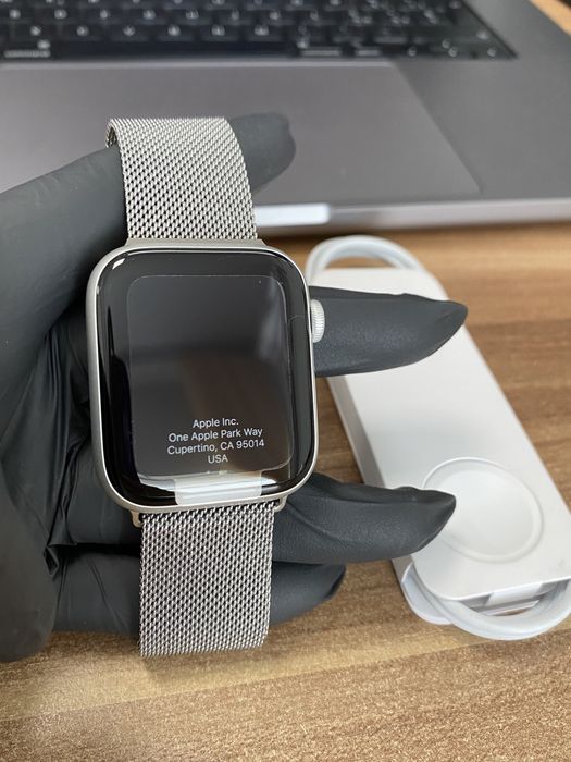 Apple Watch Seria 6 / 44 mm / Silver / Nou - Neactivat |