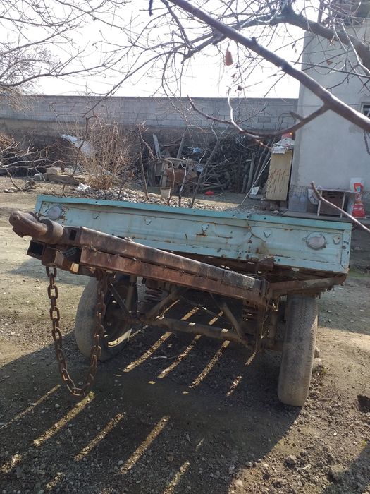 Продам хозяйственный прицеп в хорошем состоянии