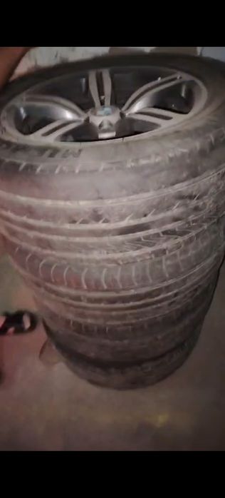 Диски+резина 2 компл на Х5 БМВ