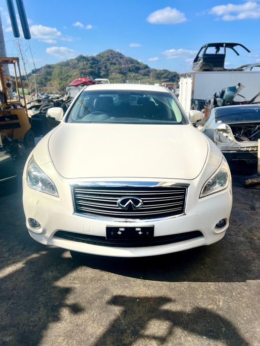 Ниссан на разбор