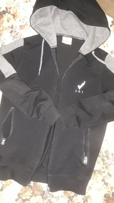 Спортивный костюм