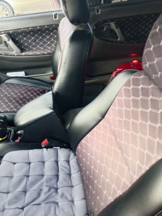 Автомобиль Мазда