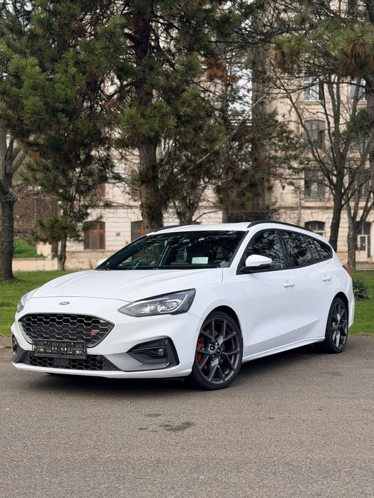 Ford Focus Turnier ST - MK4 - 2020 - 2.3 EcoBoost - 280CP  - 49.000KM
