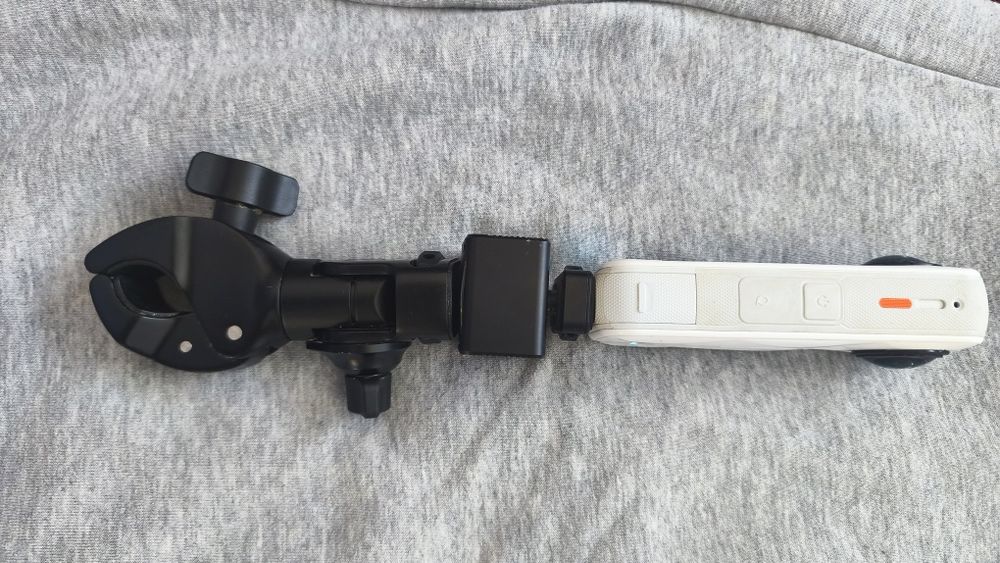Vand cameră Insta360