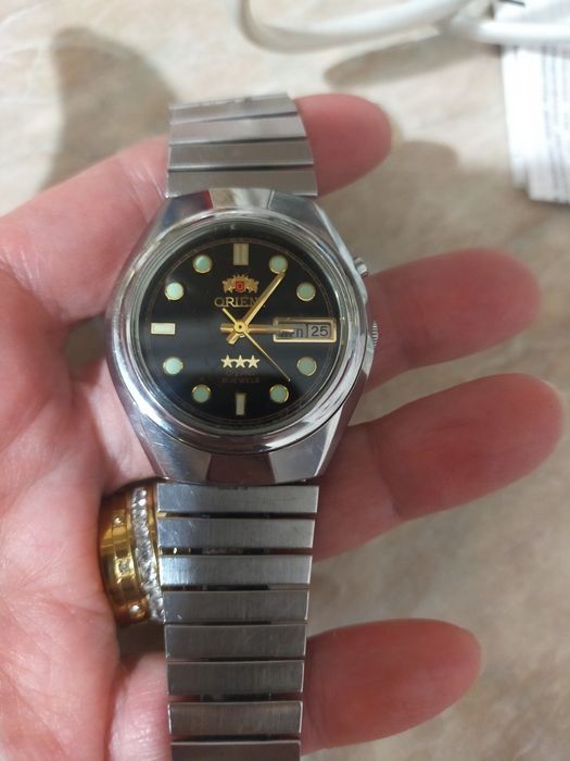 Продам часы Orient оригинал винтаж, идеальные,