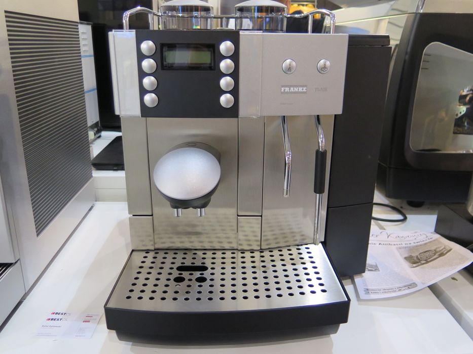 Кофе машинка профессиональный