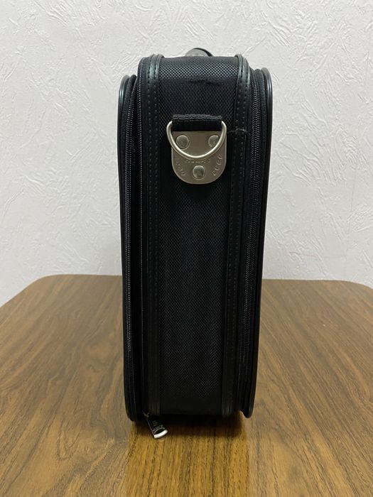 Дипломат. В отличном состоянии.