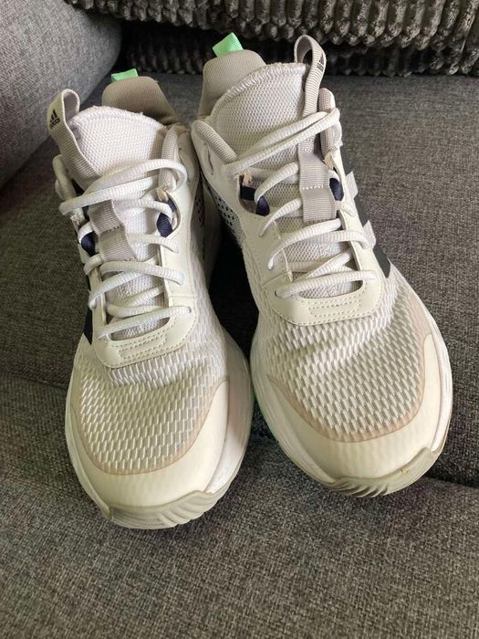 Адидас маратонки оригинални