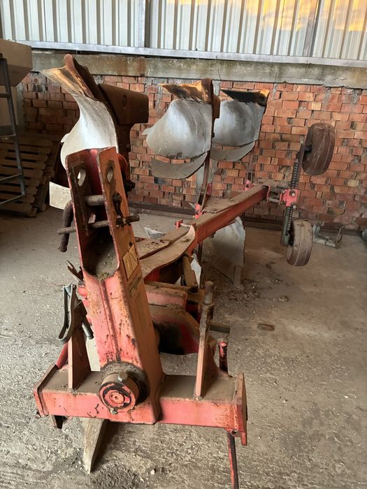 vogel noot plug - Utilaje agricole de vânzare | OLX.ro
