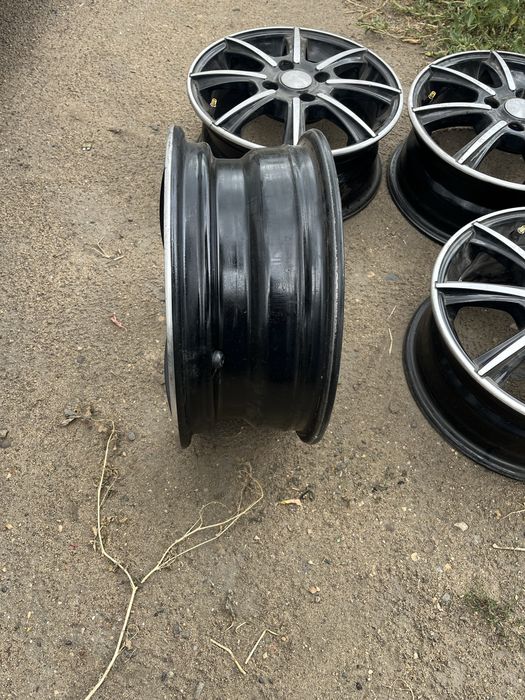 Диски титановые.