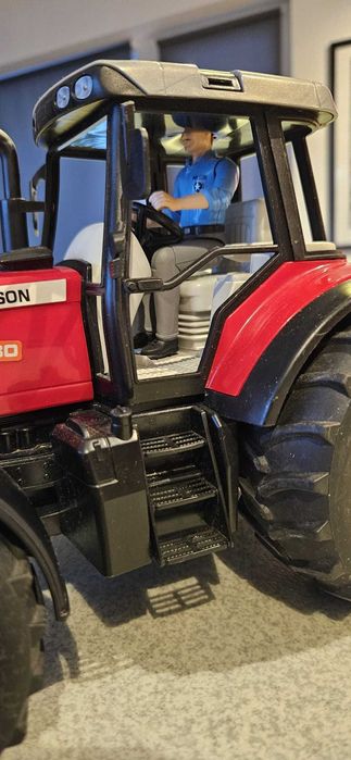 tractor cu remorca Bruder Massey Ferguson 7480