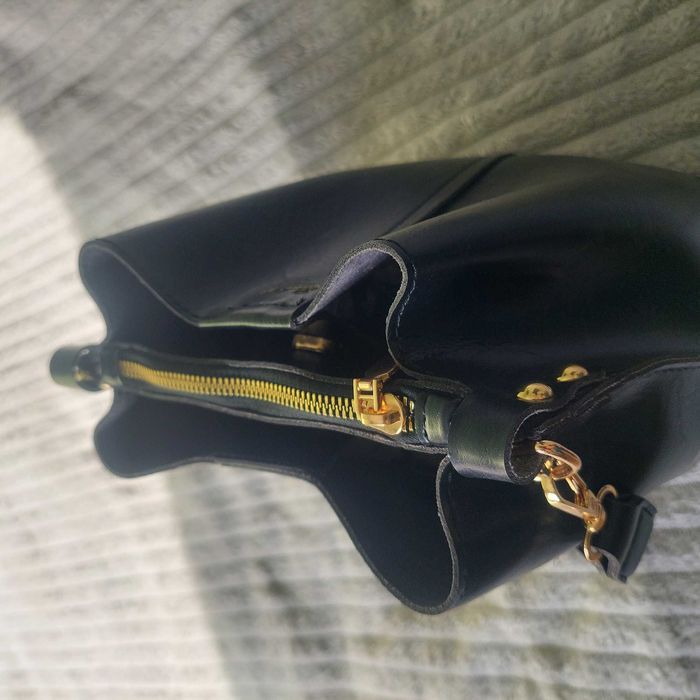 Продам  женскую сумку