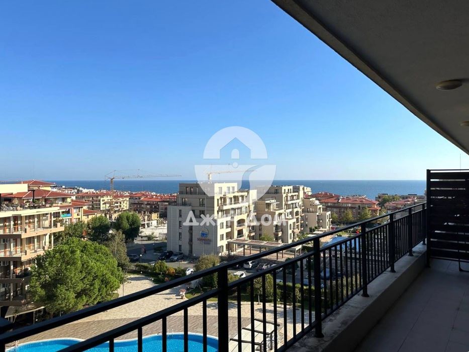 Двустаен апартамент с ПАНОРАМА МОРЕ в к-с “Луксор”, гр. Свети Влас