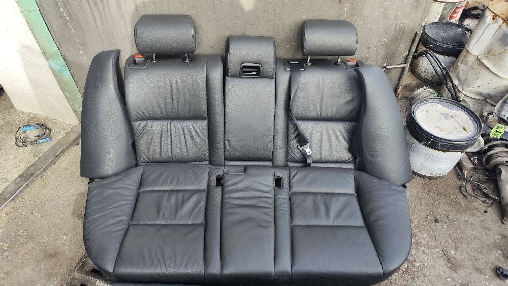 Кожен салон за бмв е61 5 серия