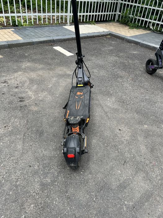 Trotineta kukirin g2 master 2025