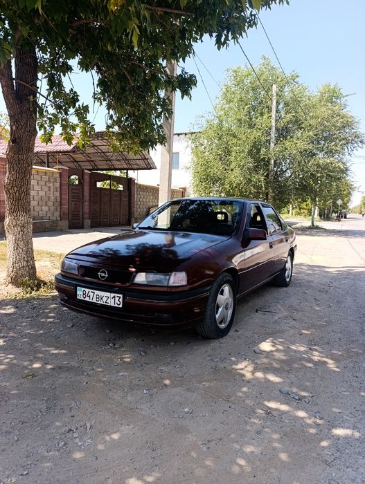 Opel Vectra A срочно