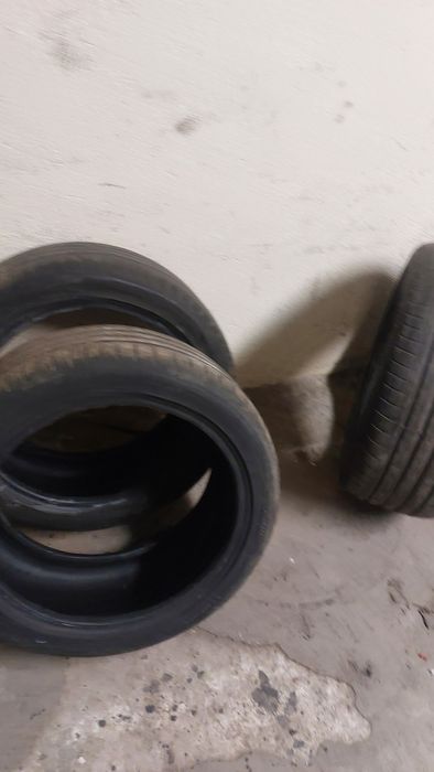 Гуми Dunlop 225 45 17