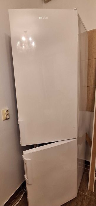 Combina frigorifica Arctic