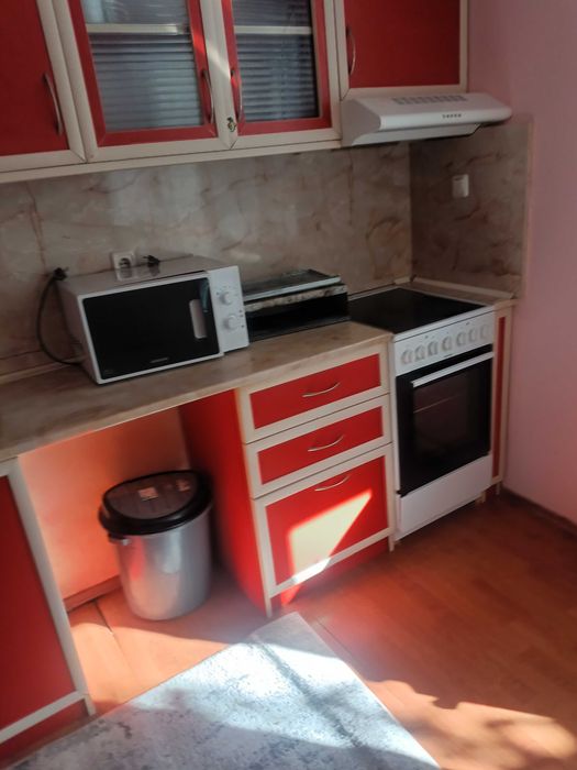 Дава се под наем Къща в с. Радинград, Област Разград - 176 кв.м за 550 € - Снимка #3