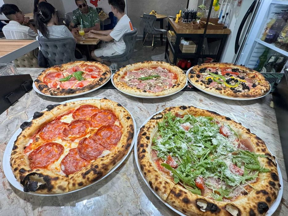 inchiriez bistro restaurant pizzerie