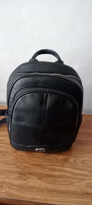 Продам рюкзаки в отличном состоянии