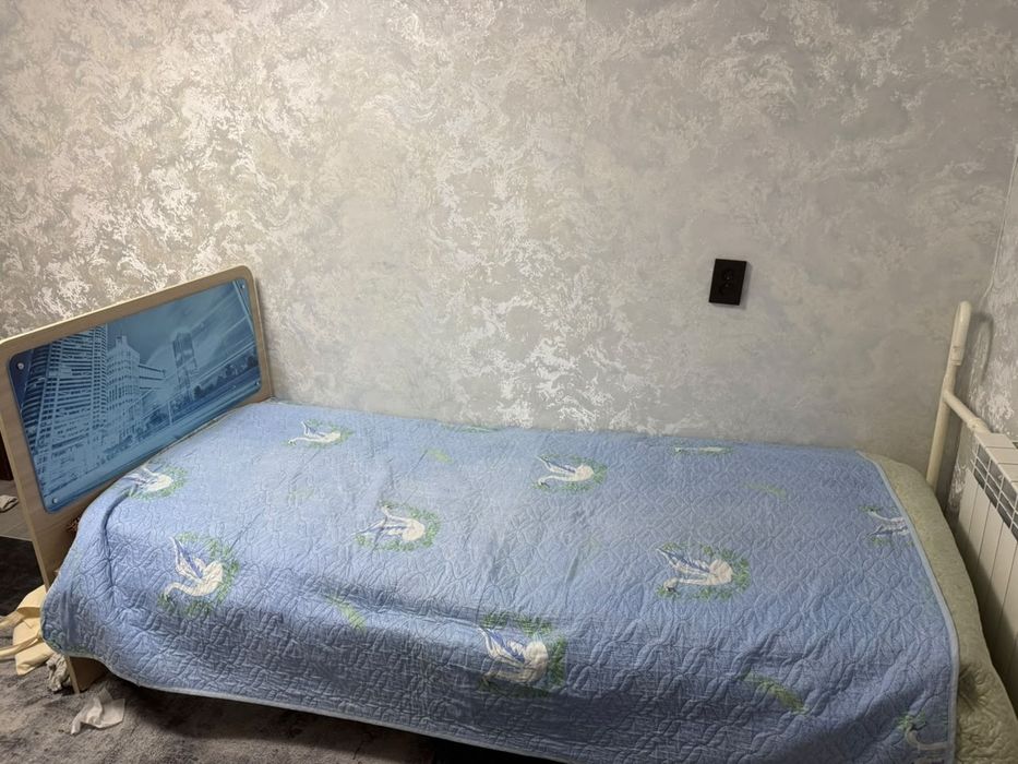 Кровать односпальная