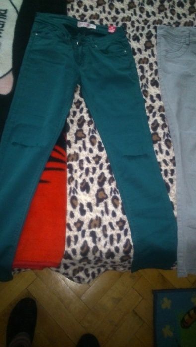 Дънково яке и дънки