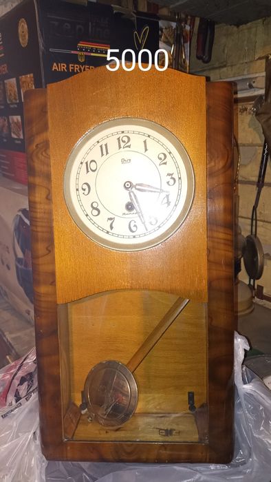 Срочно продам часы