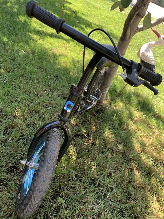 Se vinde bicicleta cariboo
