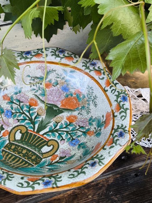 Порцеланова купа