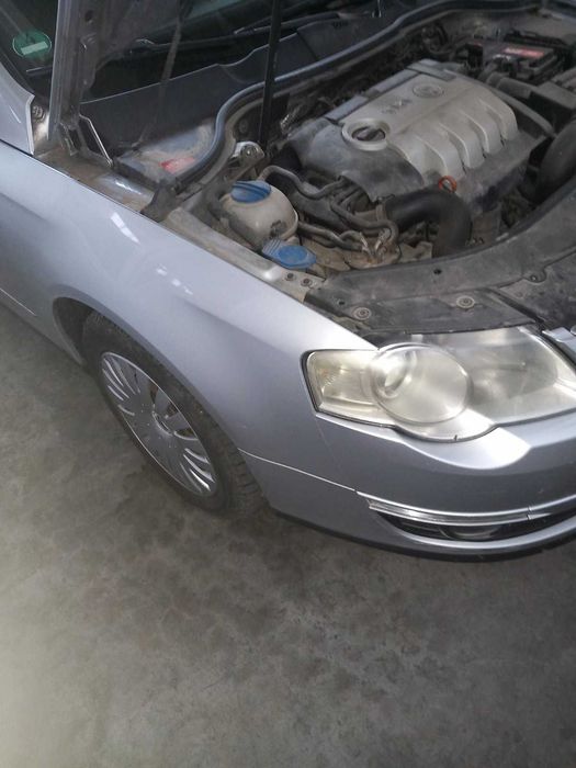 Продавам VW Пасат B6 2006 година