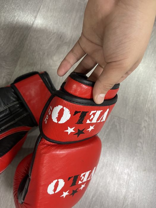 Перчатки боксерские VELO оригинал