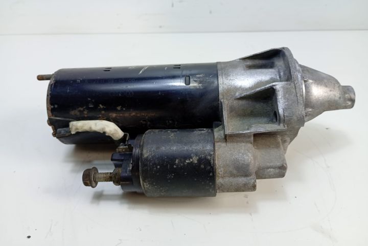 Electromotor 068911024F Volkswagen VW Passat B4 seria