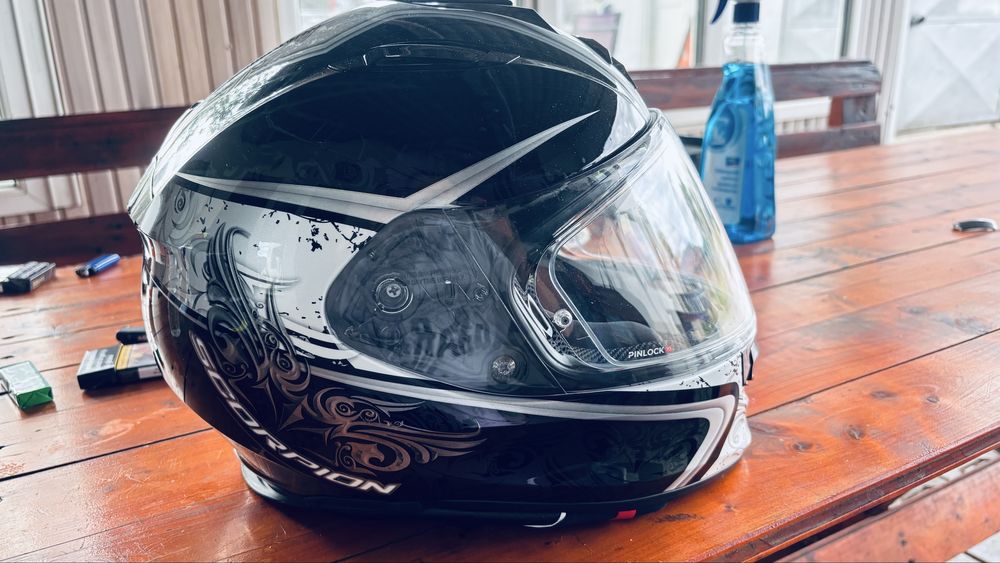 Vând  casca moto Scorpion EXO-491