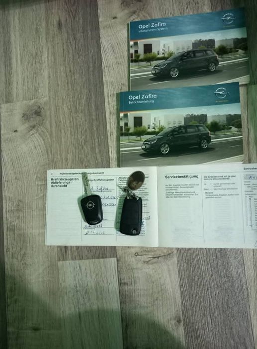 Vand opel zafira 7locuri