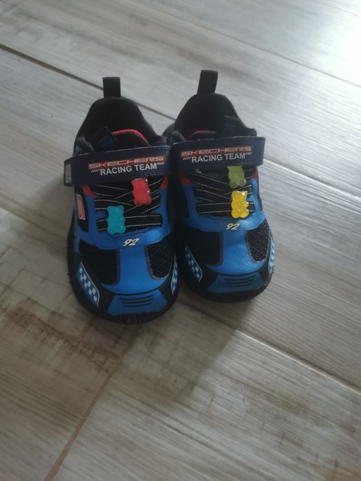 Skechers mărime 24