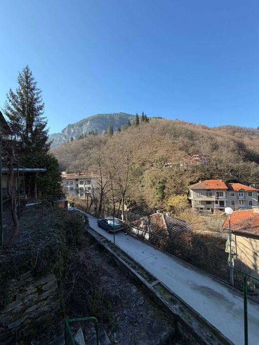 Продава се Къща в с. Нареченски бани, Област Пловдив - 250 кв.м за 135 €/кв.м - Снимка #5