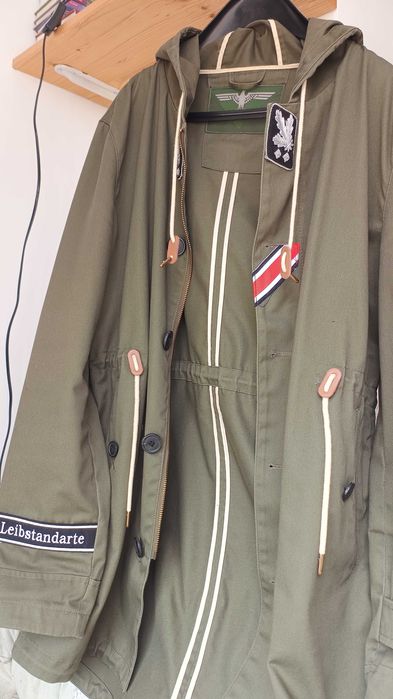 Preț special! Vând trenci militar ucrainean Azov