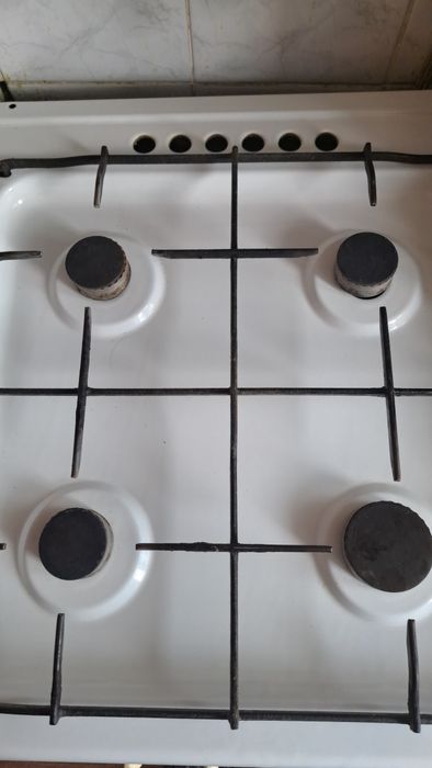 Газовая плита продам