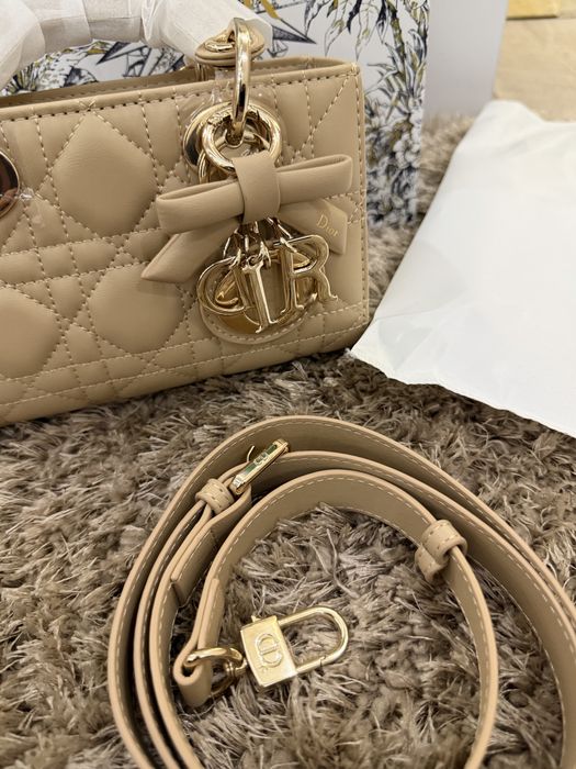 Дамска чанта Chritian Dior
