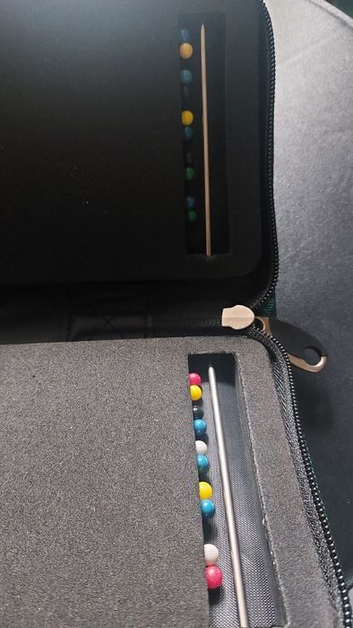 Vând set de 3 conectori magnetici plus penar monturi hirisi si saltea