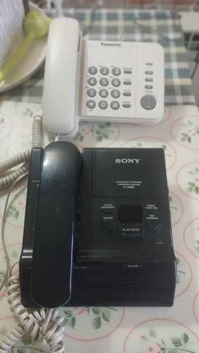 Телефон стационарный 2 шт