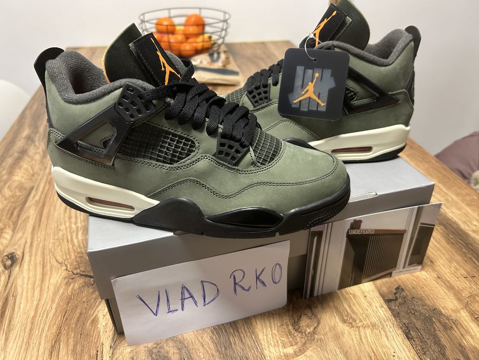 Jordan 4 Undefeated 41