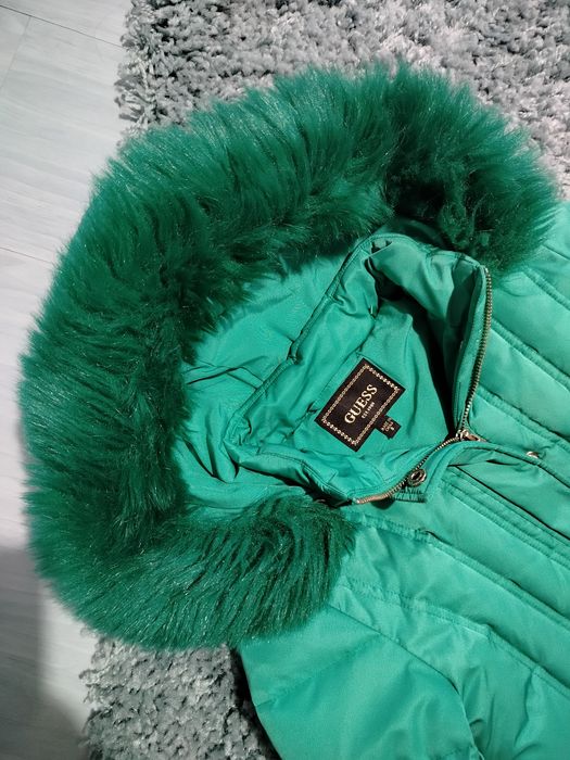 Оригинално детски  яке Guess