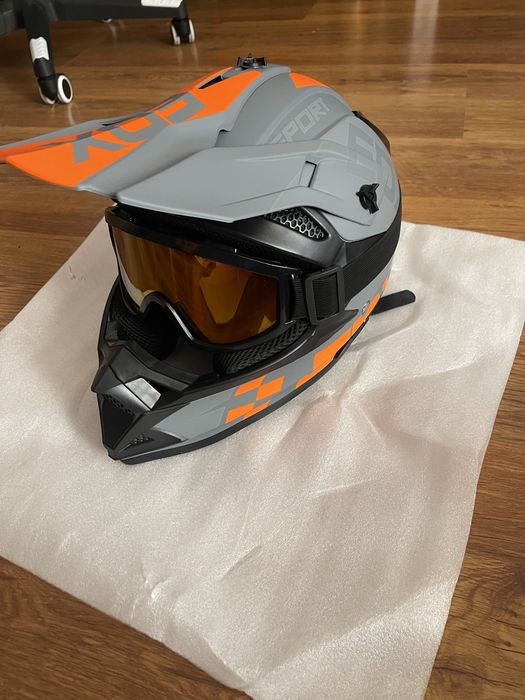 Мотокрос каска нова