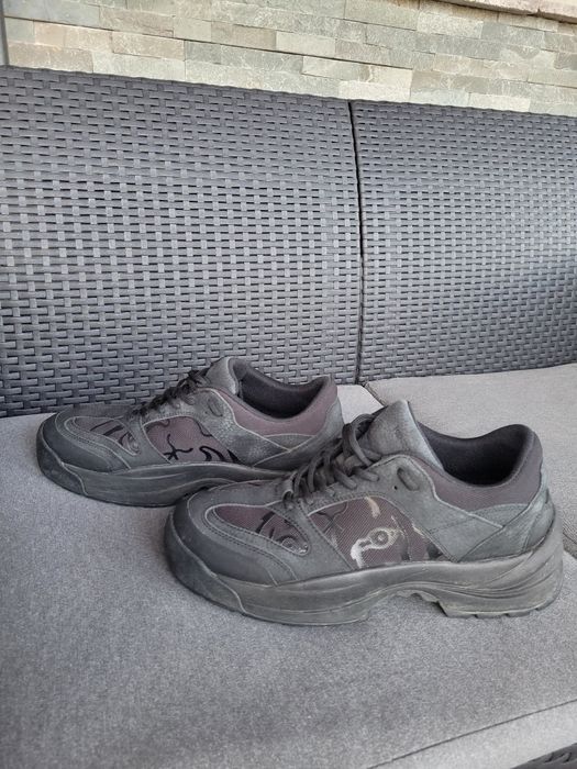 Adidasi Kenzo în stare foarte buna