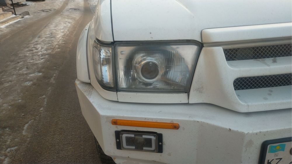 Фары с билед модулем  на Тойота сюрф 185