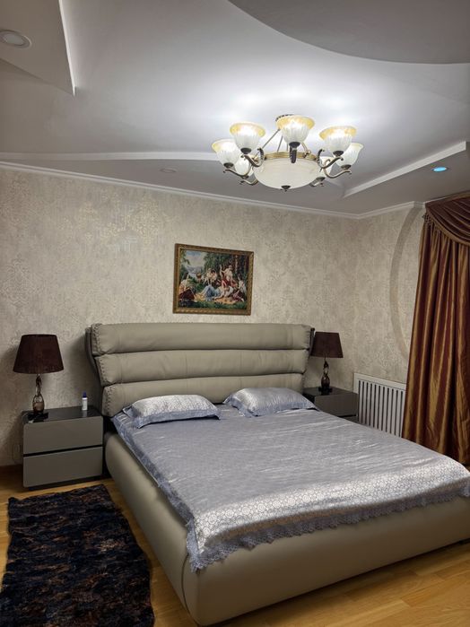 Сдаю квартиру в центре (м.Ойбек)